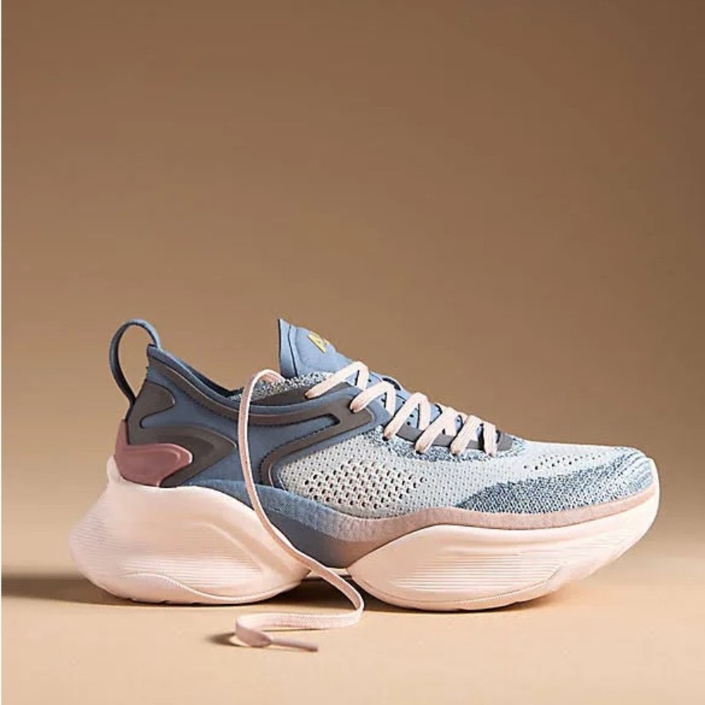 APL HySpeed Women’s Running Shoes